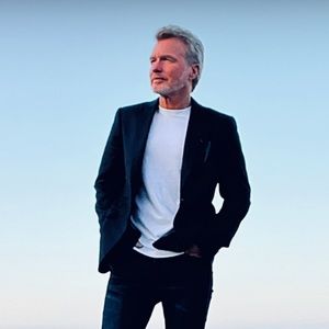 Meet your Posher, Blake